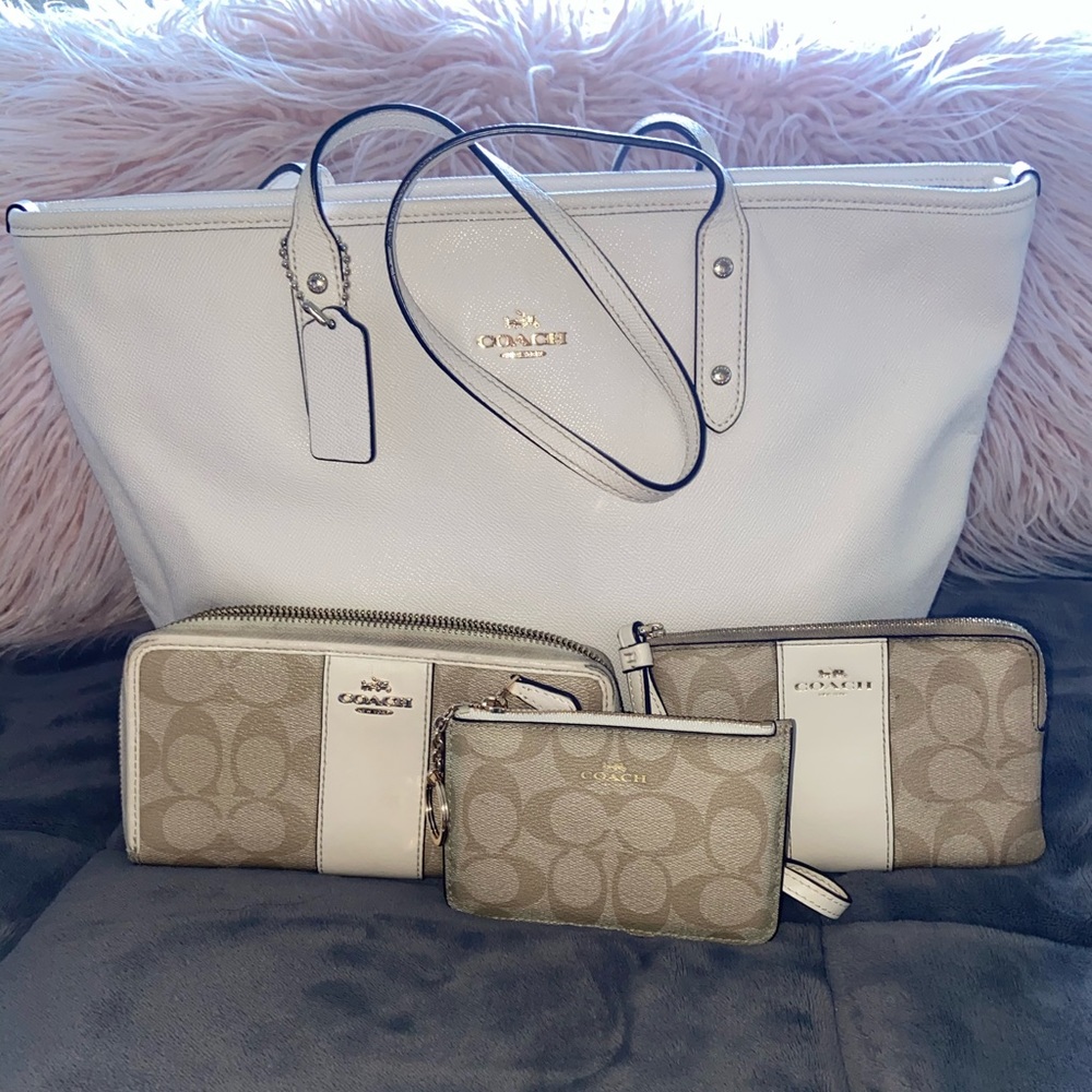 AUTHENTIC Coach Tote + 3 piece wallet set